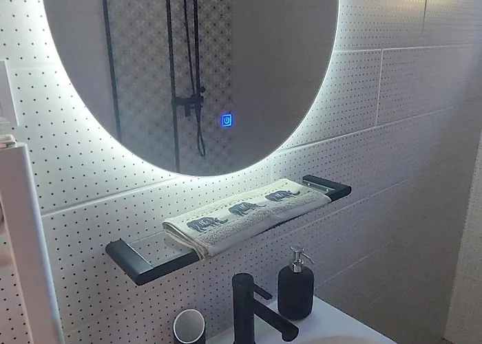 別荘 Harom Testver