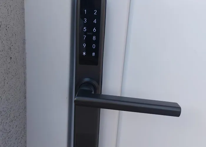 Holiday home Harom Testver *