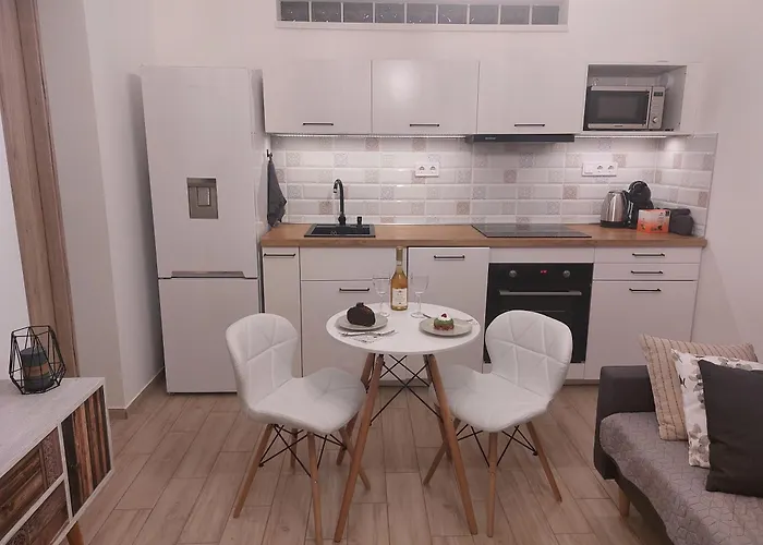 Harom Testver * Siofok