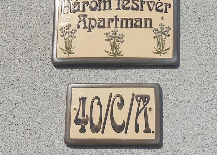 Harom Testver * Siofok