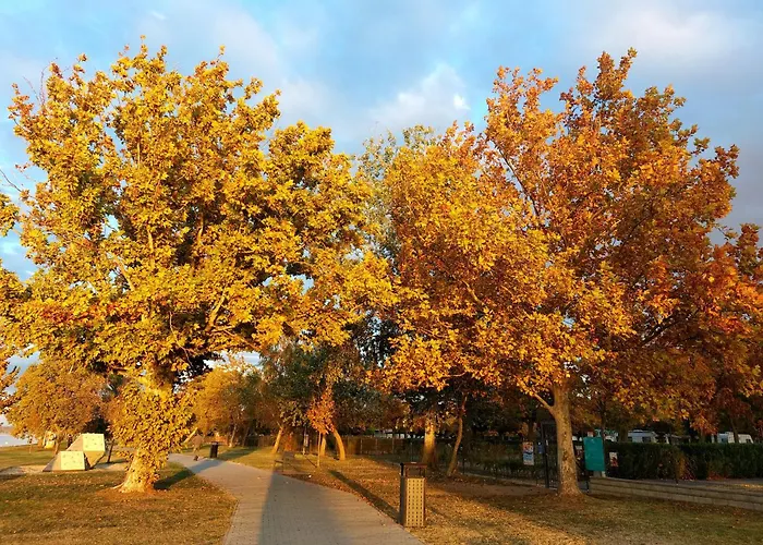 Harom Testver 別荘 *